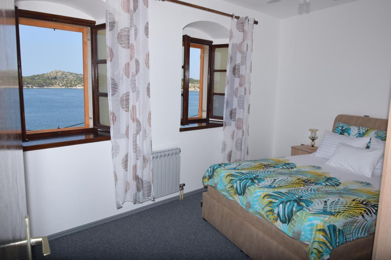 Apartman Plava Riba Šibenik Exteriör bild